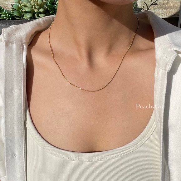 CLOSING SALE! 18K Gold Plated 1mm Snake Chain - Picture 1 of 10